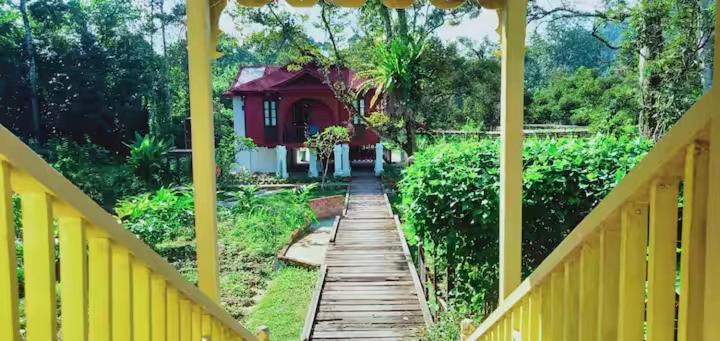 Bagas Zakariah Orchard *